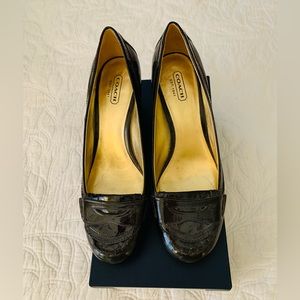 COACH LOAFER HEELS